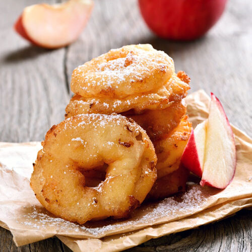 apple-rings-over-baking-paper-2025-01-08-23-51-39-utc